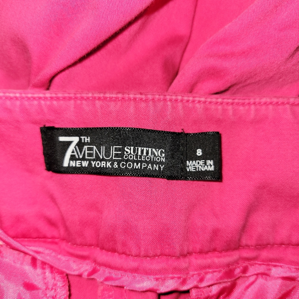 New York & Company 7th Ave Pink Capri Pants